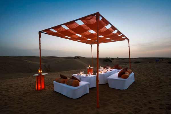 Dining On The Dunes